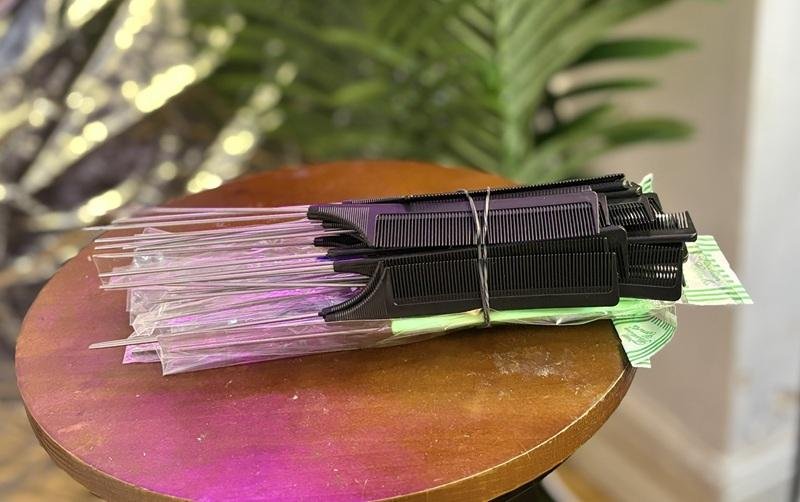 Weave-on Brush