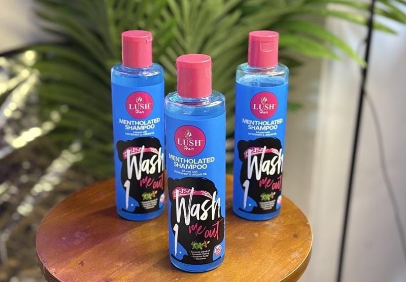 Lush Hair Mentholated Shampoo (Wash Me Out 1)