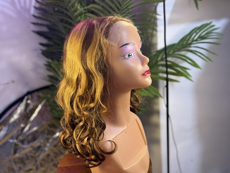 Bounce Piano Wig